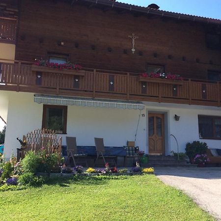 Haus Eder Burgi Hotel Nikolsdorf Екстериор снимка