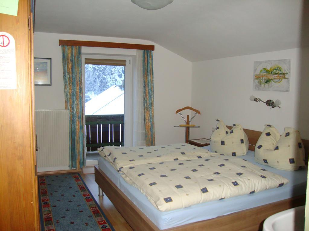 Haus Eder Burgi Hotel Nikolsdorf Стая снимка