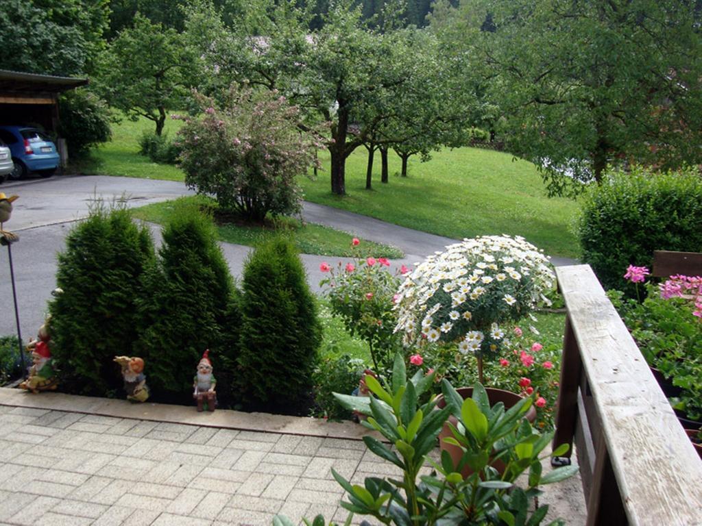 Haus Eder Burgi Hotel Nikolsdorf Екстериор снимка